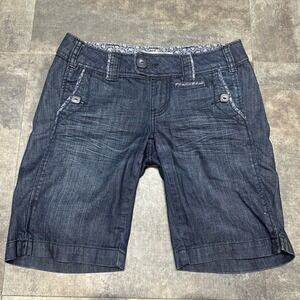 Women's Size 3 Bermuda Shorts Dark Wash Blue Denim Button Accent‎ 28in Waist